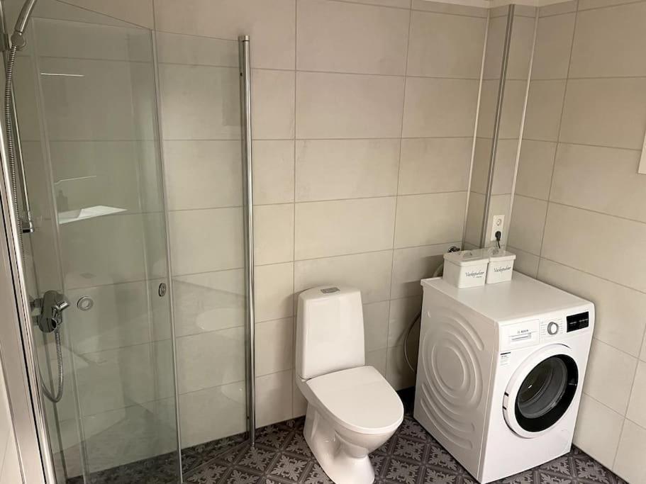 Lofoten - New Apartment, Close To Airport. ليكنيز المظهر الخارجي الصورة