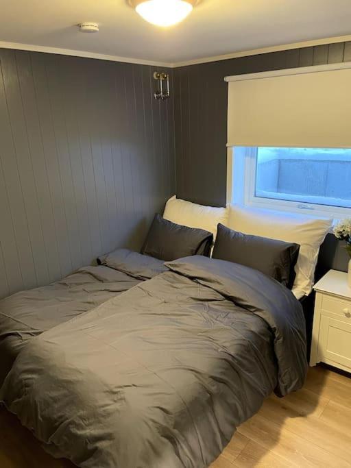 Lofoten - New Apartment, Close To Airport. ليكنيز المظهر الخارجي الصورة